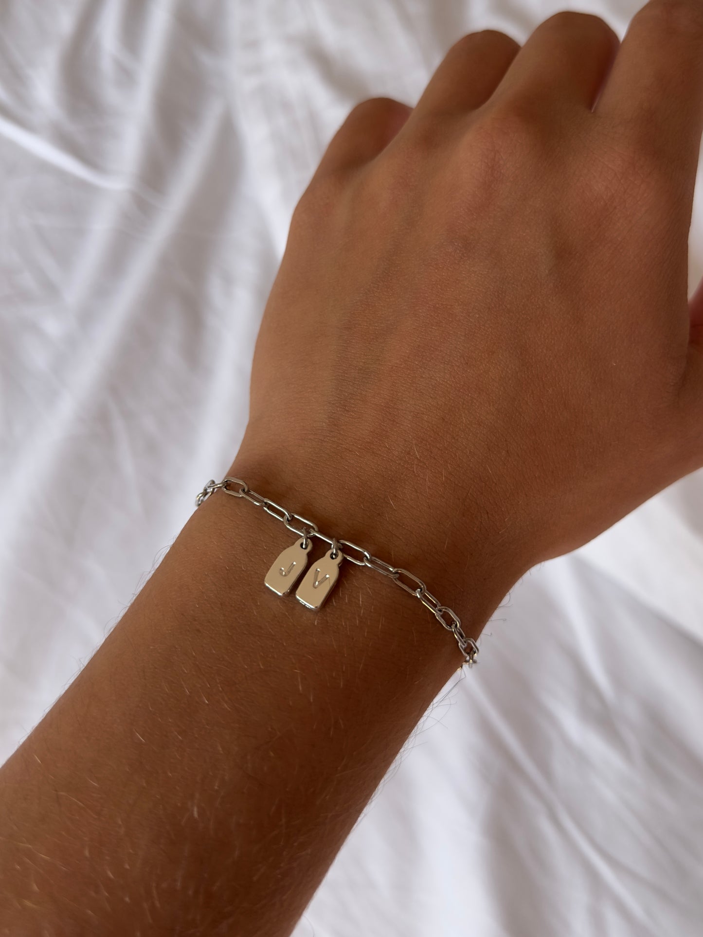 Pulsera PLATEADA una inicial