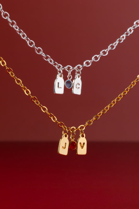 PAR de pulseras de iniciales + piedra de aniversario