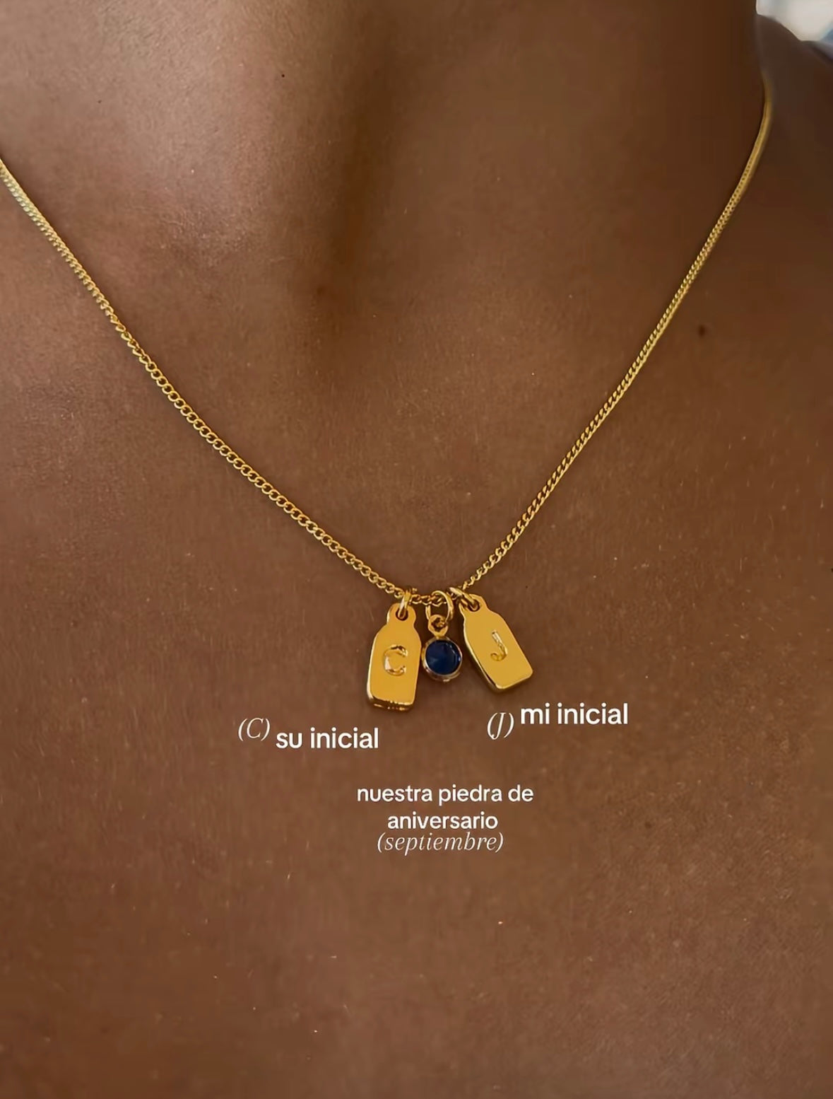PAR de collares de iniciales +  piedra de aniversario