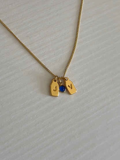 PAR de collares de iniciales +  piedra de aniversario
