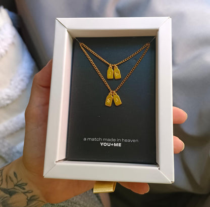 PAR de collares con iniciales para parejas